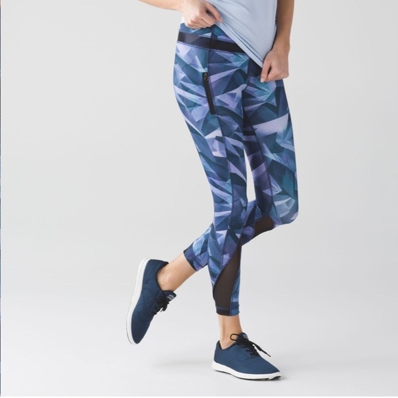 Lululemon Athletica Inspire Tight II (mesh) Pretty Prism multi color /bl… - Picture 1 of 16